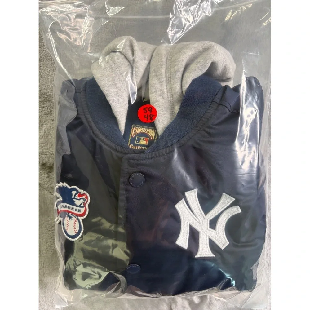 Cooperstown Collection New York Yankees World Series Patch Jacket Boys 7/8